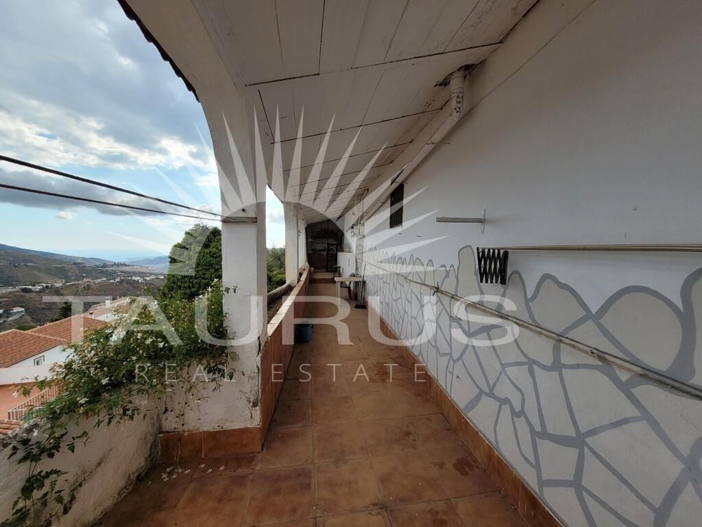 House for Sale in Cómpeta