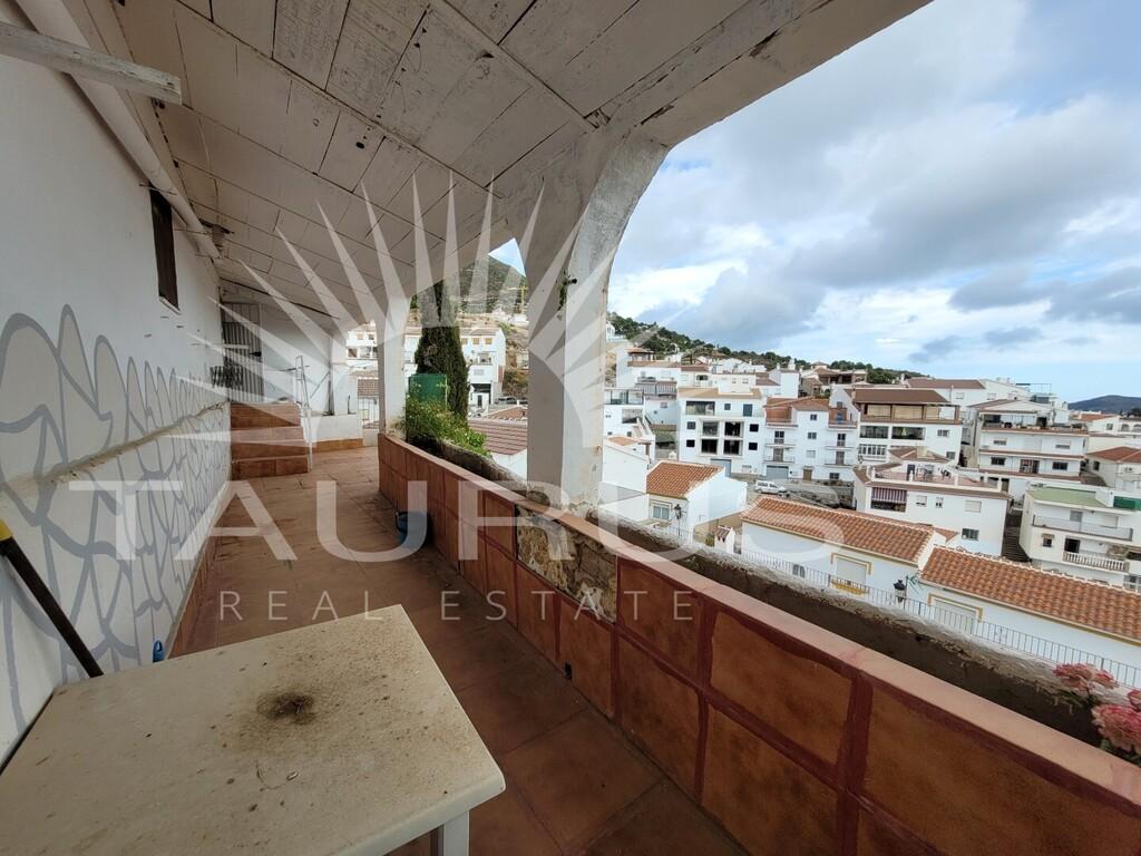 House for Sale in Cómpeta