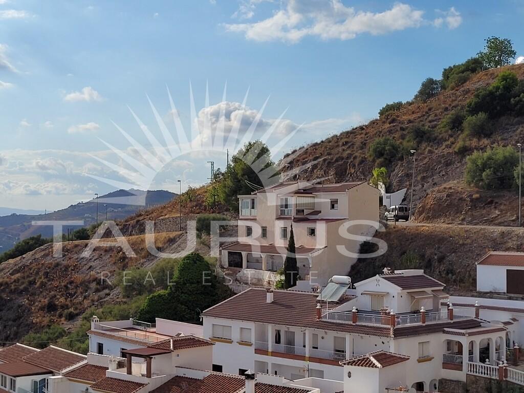 House for Sale in Cómpeta