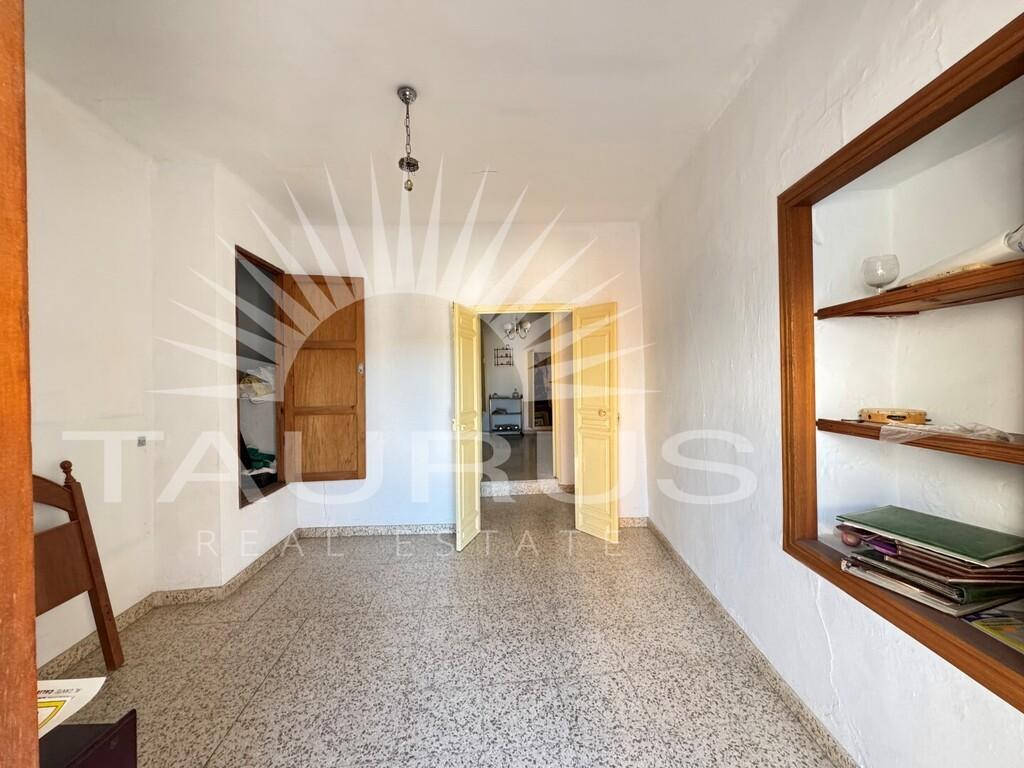 House for Sale in Cómpeta