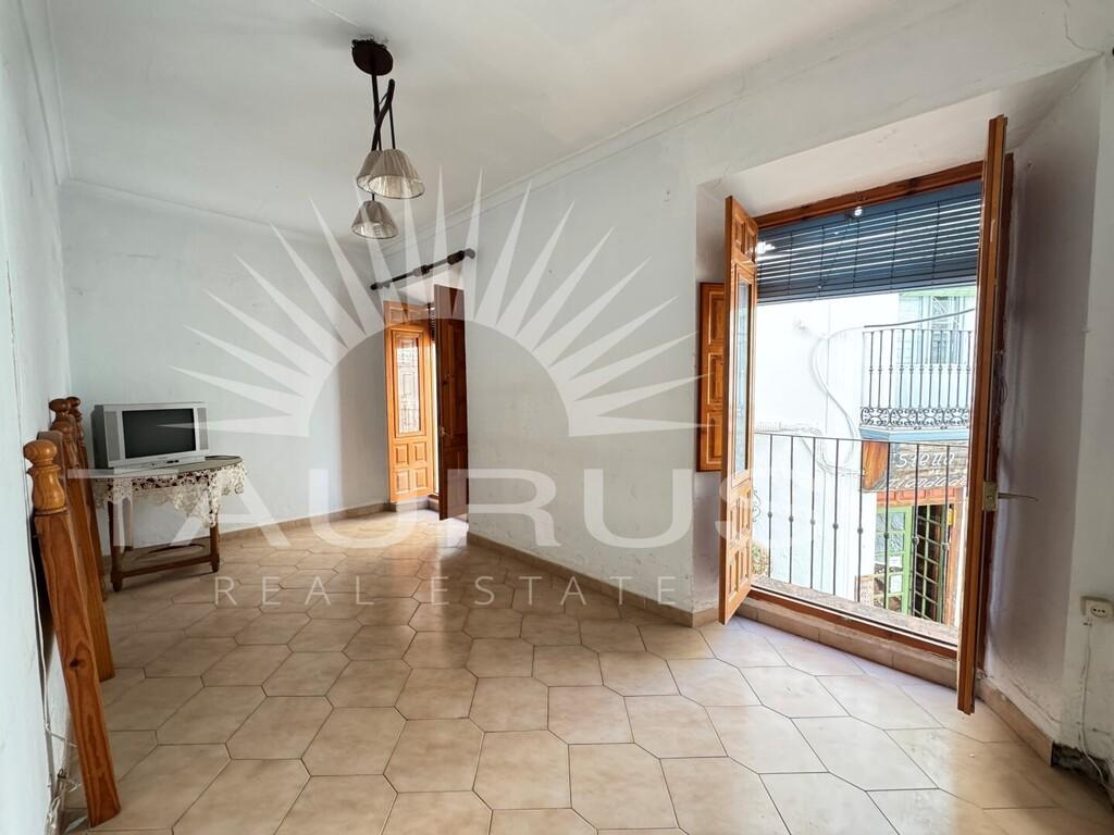 House for Sale in Cómpeta