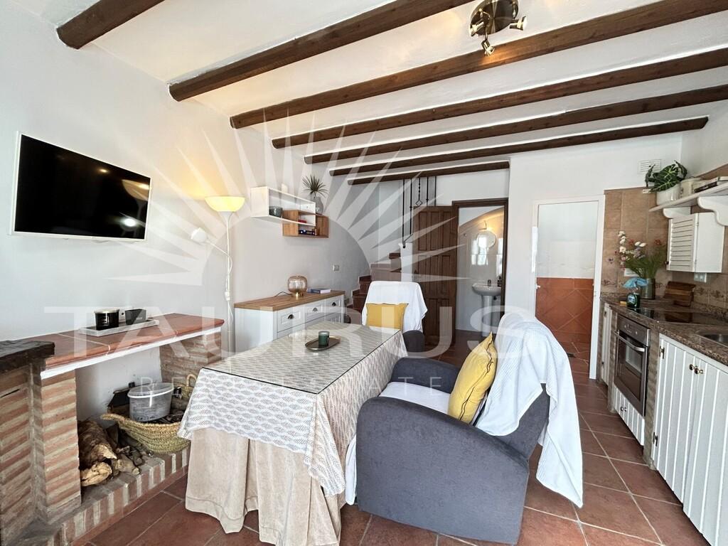 House for Sale in Sedella