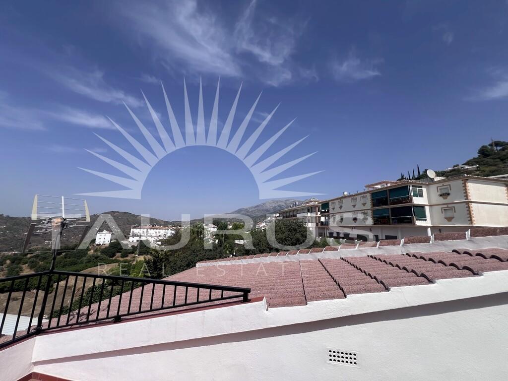 Casa en Venta en Cómpeta