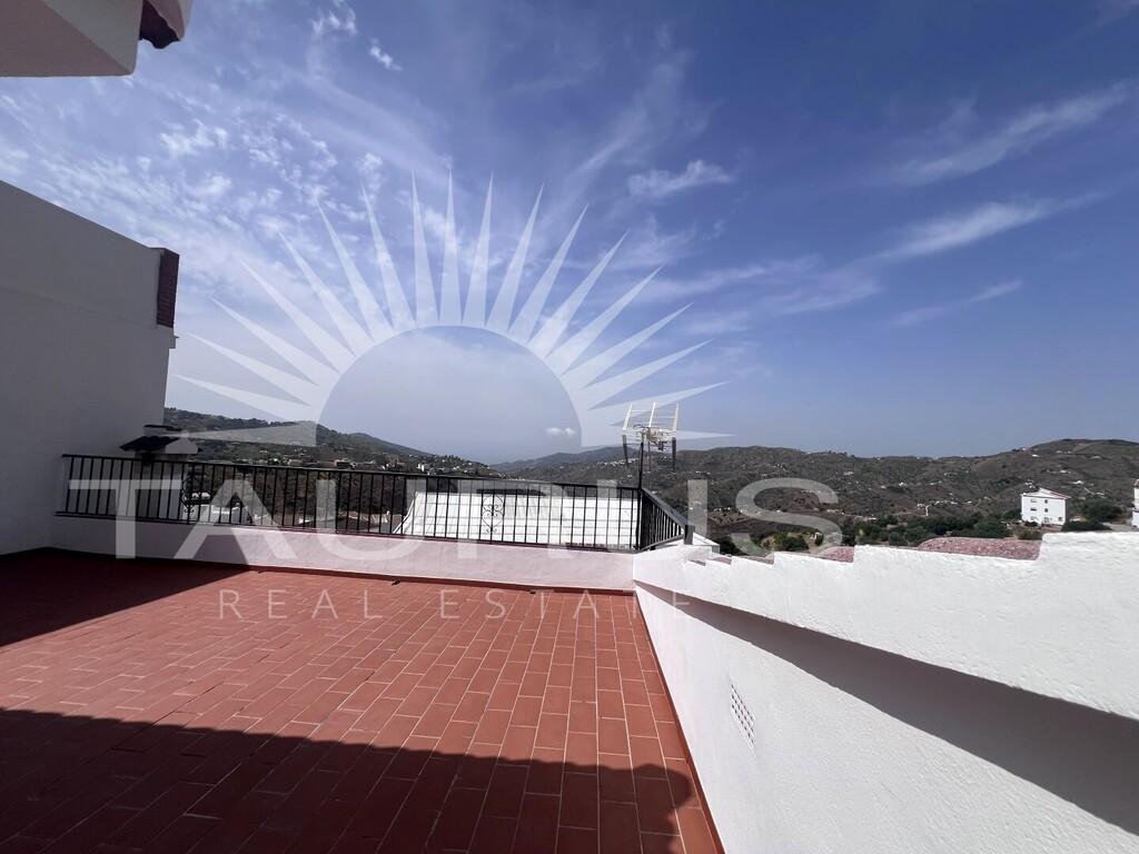 Casa en Venta en Cómpeta