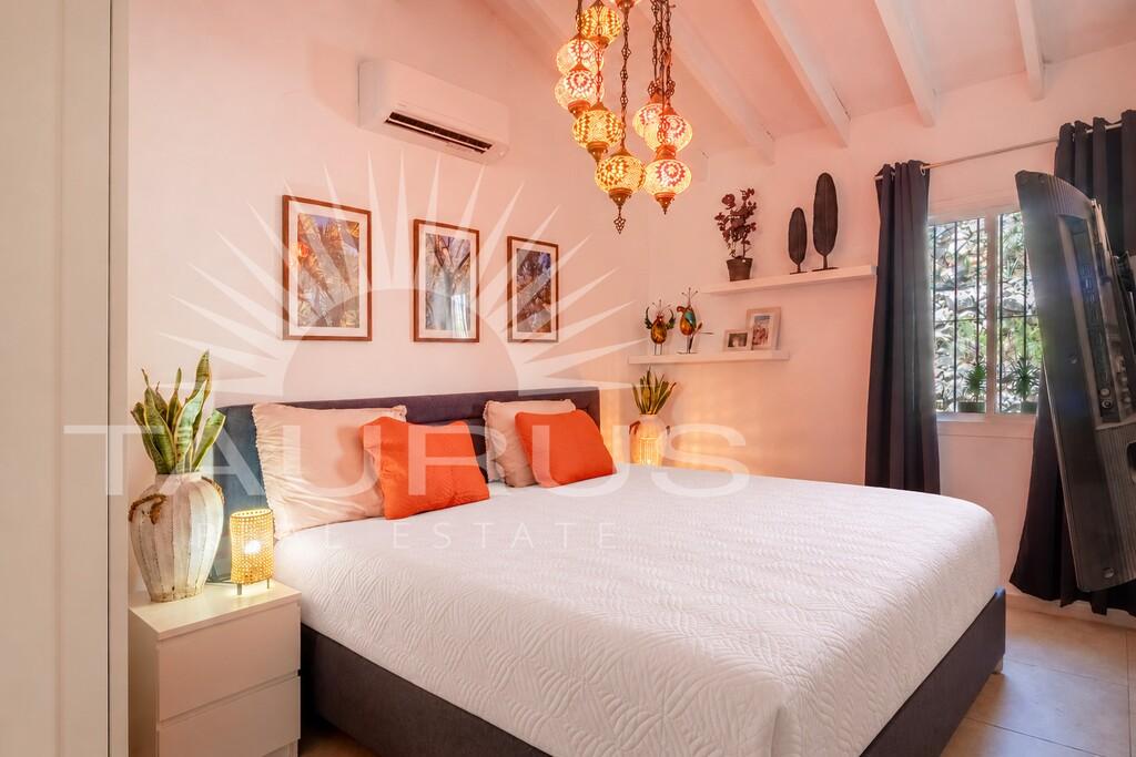 Villa en Venta en Cómpeta