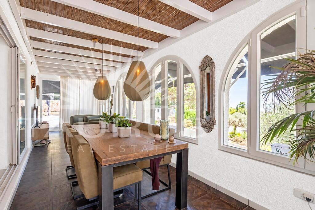 Villa en Venta en Cómpeta