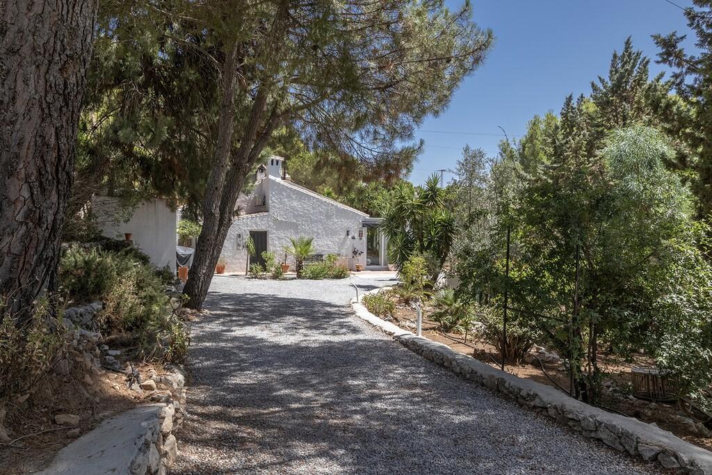 Villa for Sale in Cómpeta