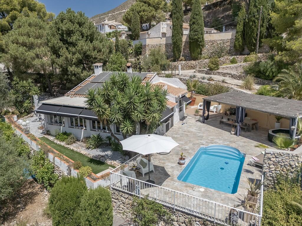 Villa for Sale in Cómpeta