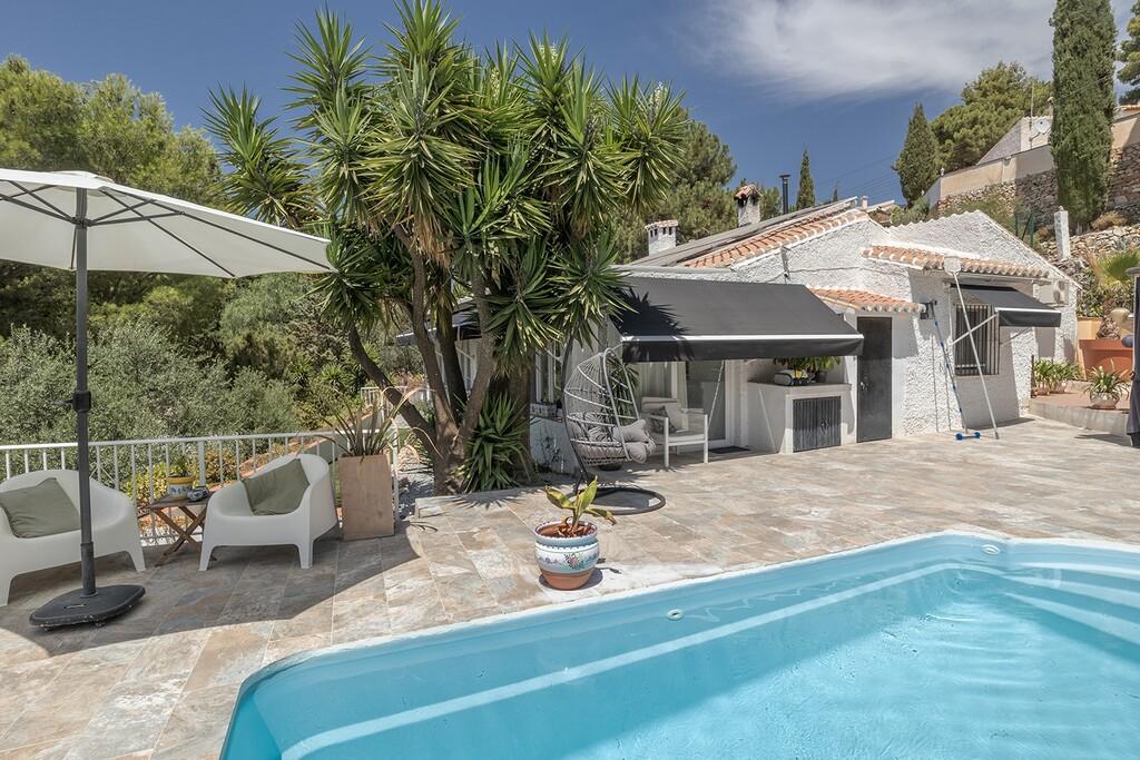 Villa for Sale in Cómpeta