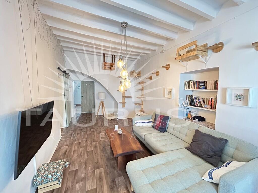 House for Sale in Sayalonga