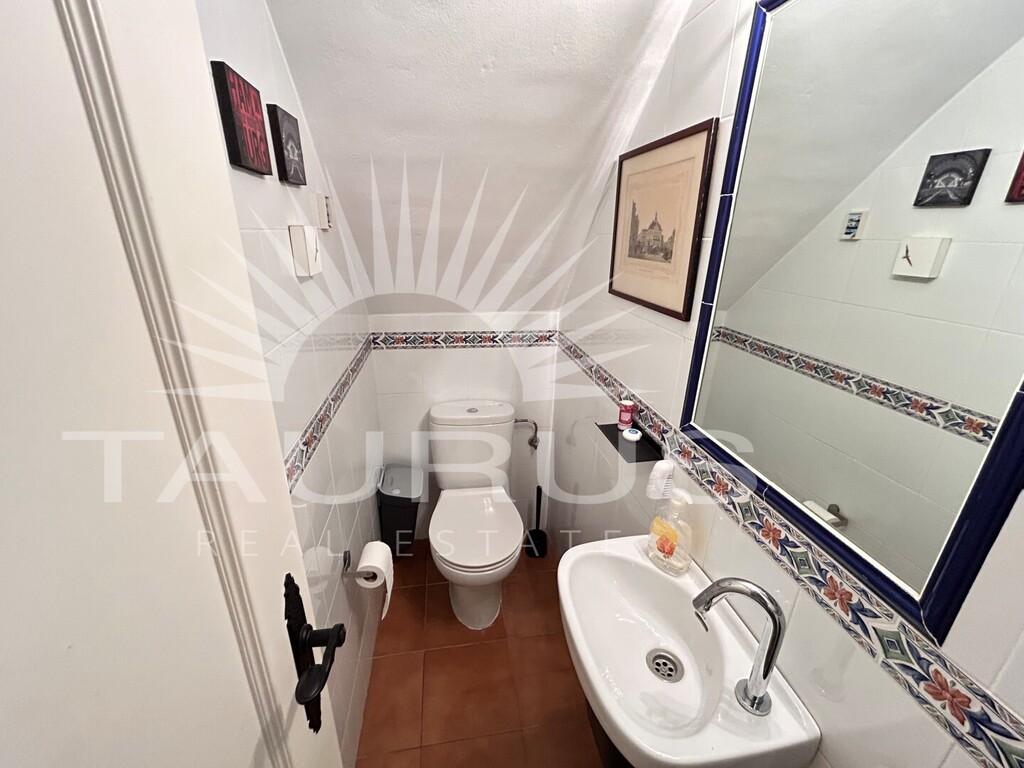 House for Sale in Sayalonga