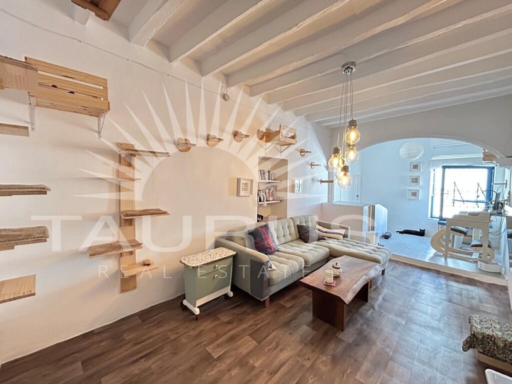 House for Sale in Sayalonga
