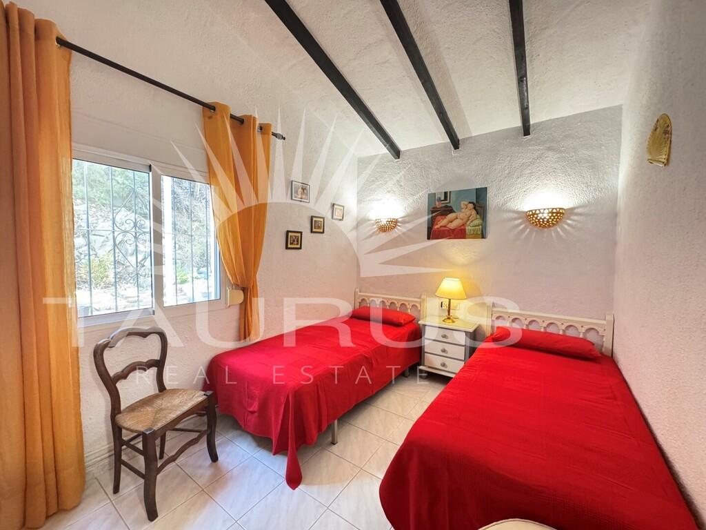 Villa en Venta en Cómpeta