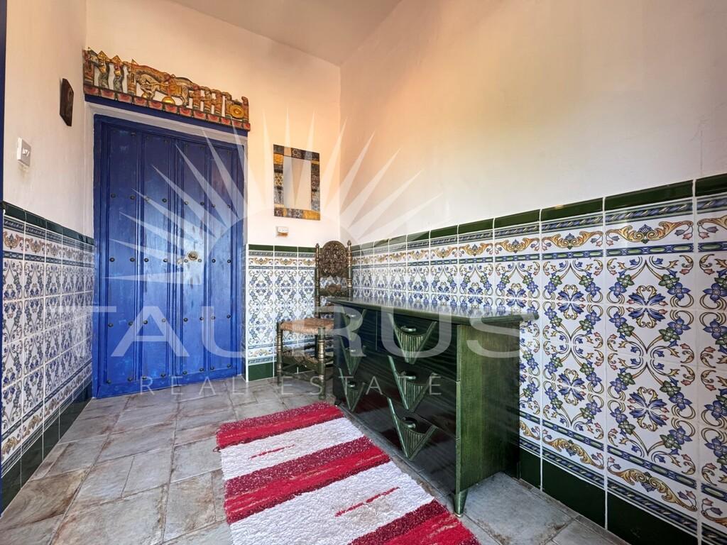 Villa en Venta en Cómpeta