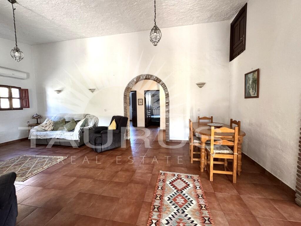Villa for Sale in Árchez