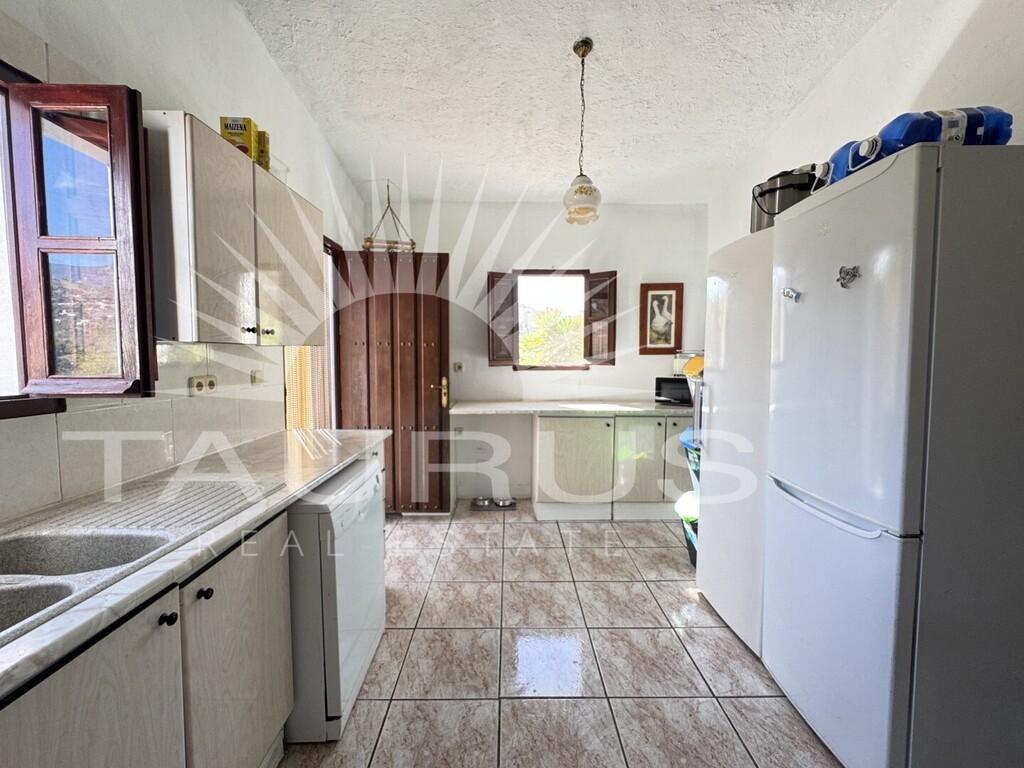 Villa for Sale in Árchez