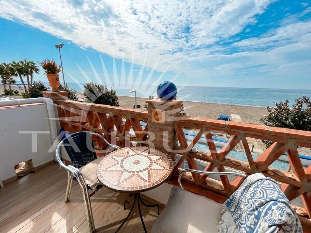 Casa en Venta en Caleta de Vélez