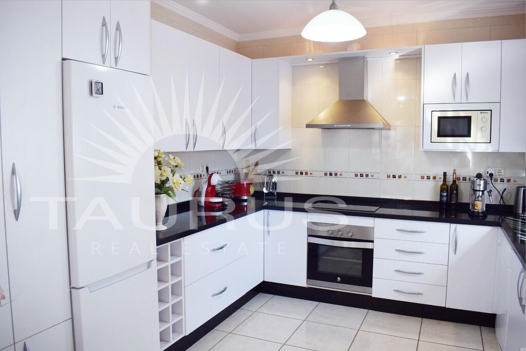 Villa for Sale in Cómpeta