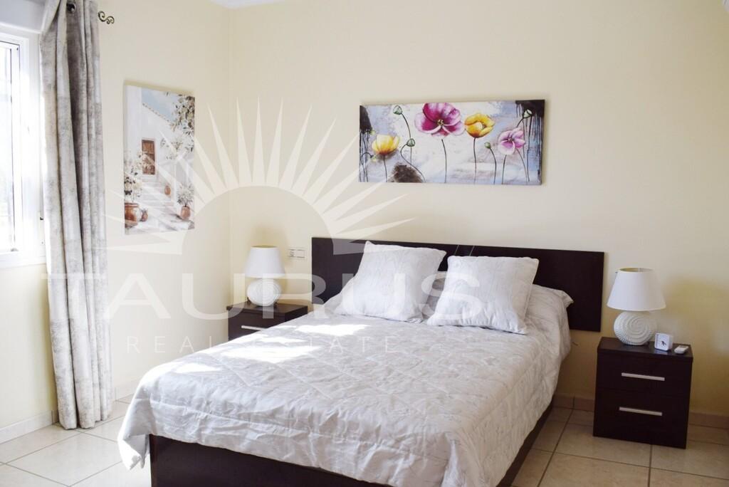 Villa for Sale in Cómpeta