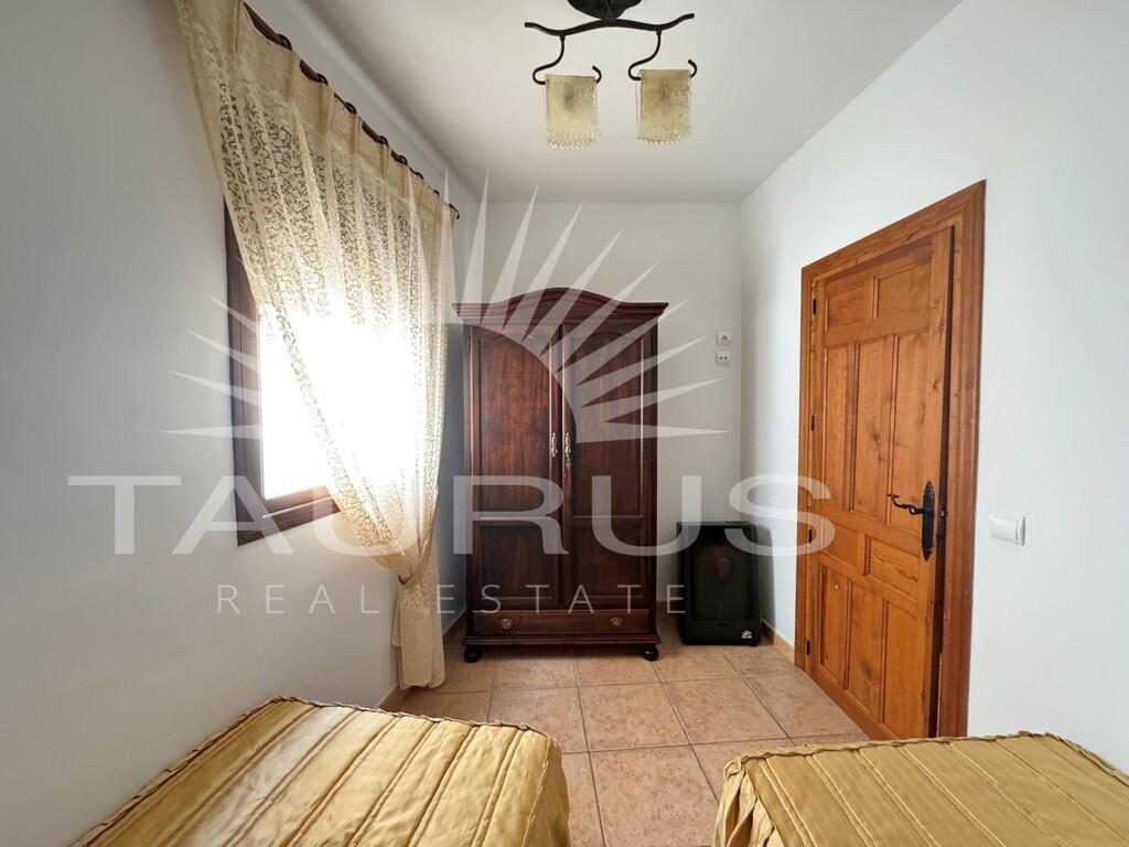 House for Sale in Sayalonga
