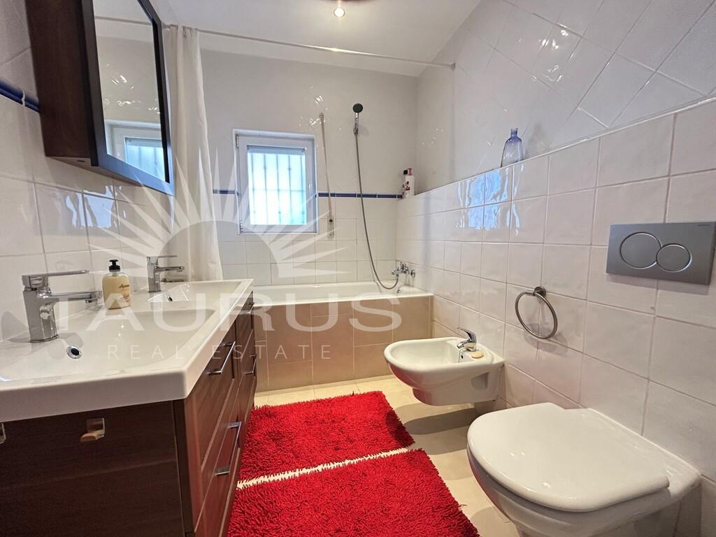 Villa en Venta en Viñuela