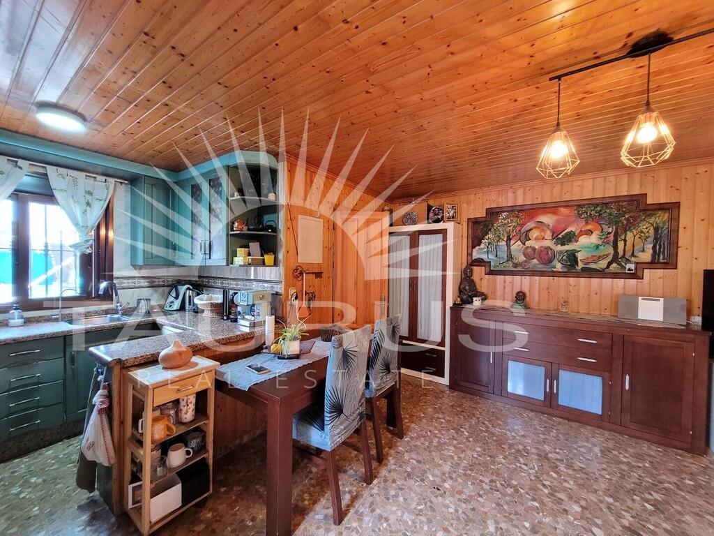 Villa en Venta en Almayate