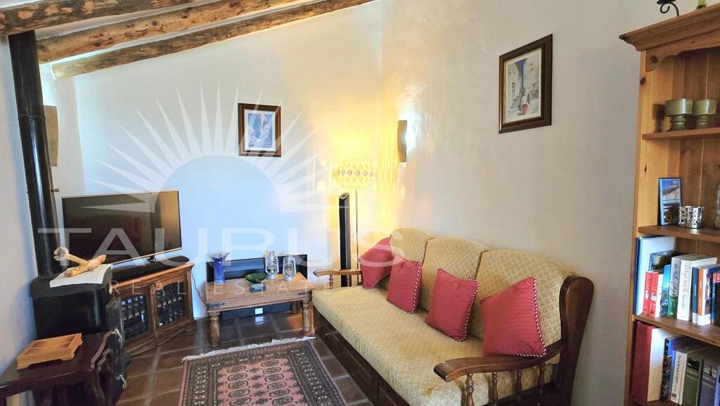 Villa for Sale in Cómpeta