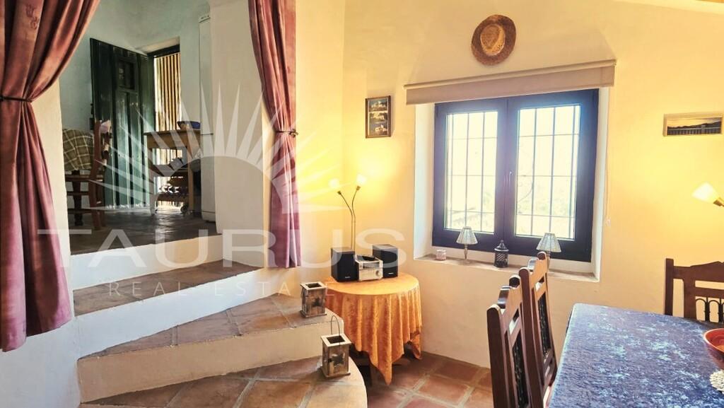 Villa for Sale in Cómpeta