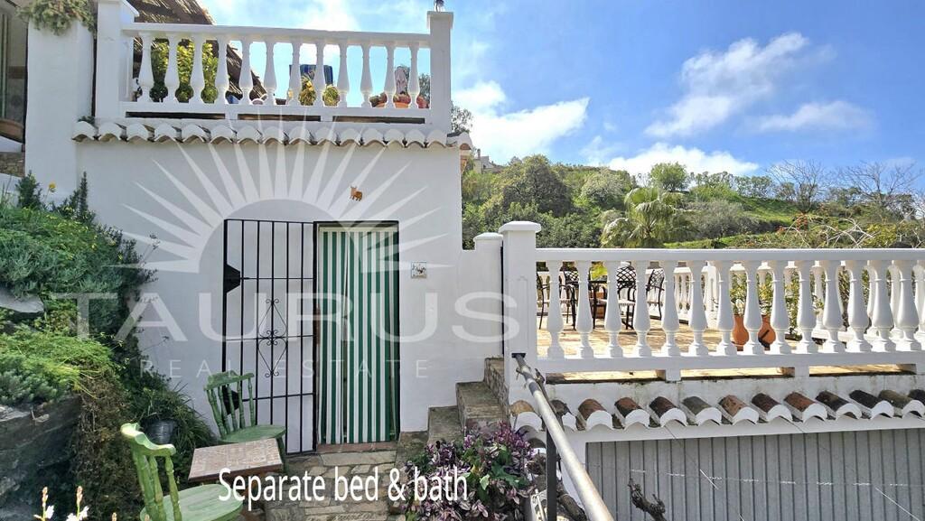 Villa for Sale in Cómpeta