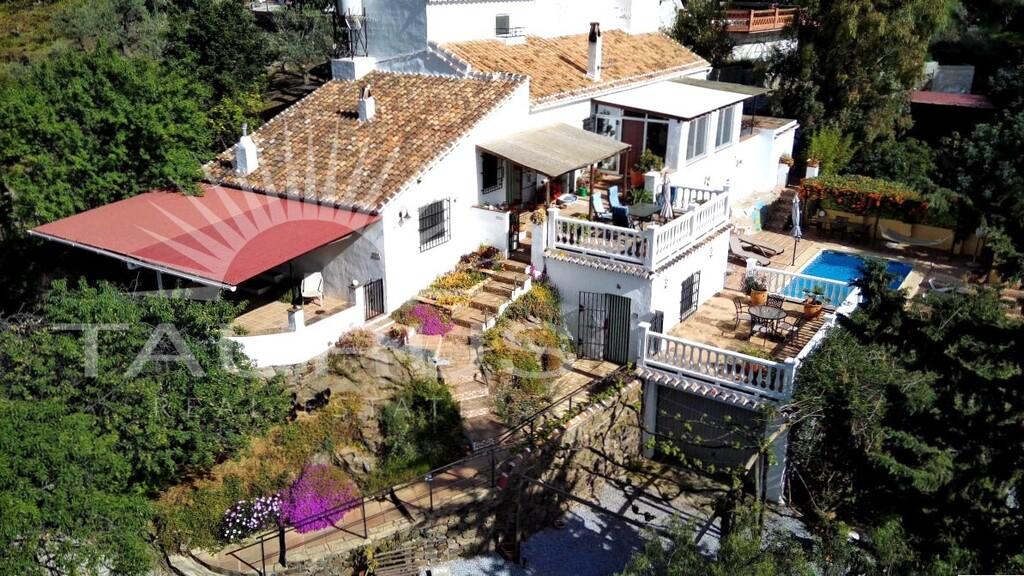 Villa for Sale in Cómpeta