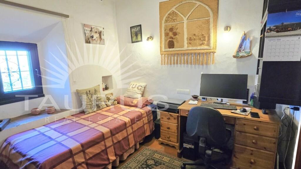 Villa for Sale in Cómpeta