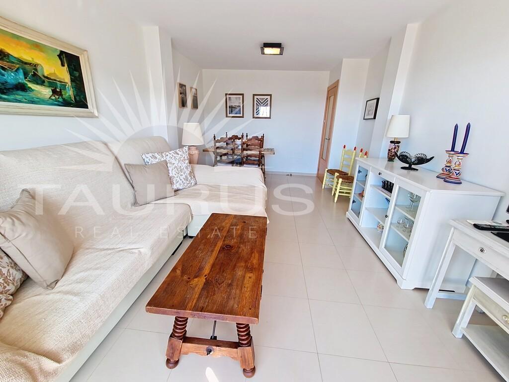 Apartment for Sale in Canillas de Aceituno