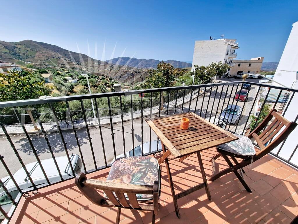 Apartment for Sale in Canillas de Aceituno