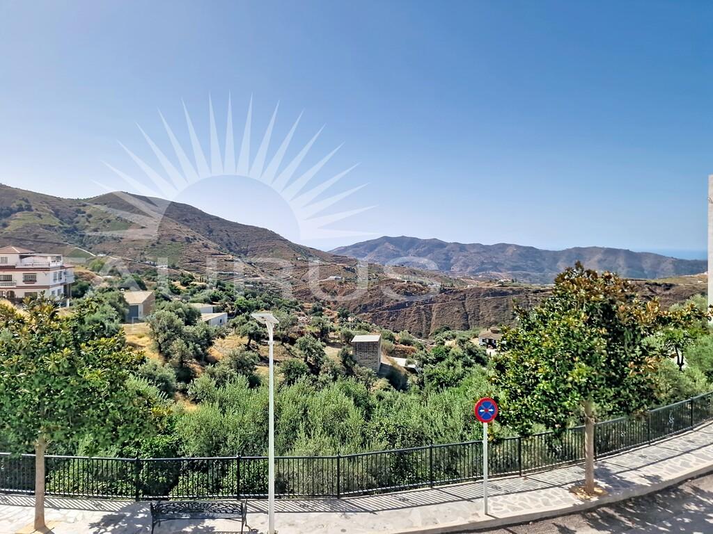 Apartment for Sale in Canillas de Aceituno