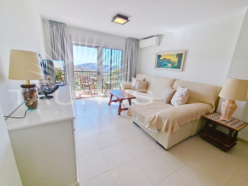Apartment for Sale in Canillas de Aceituno