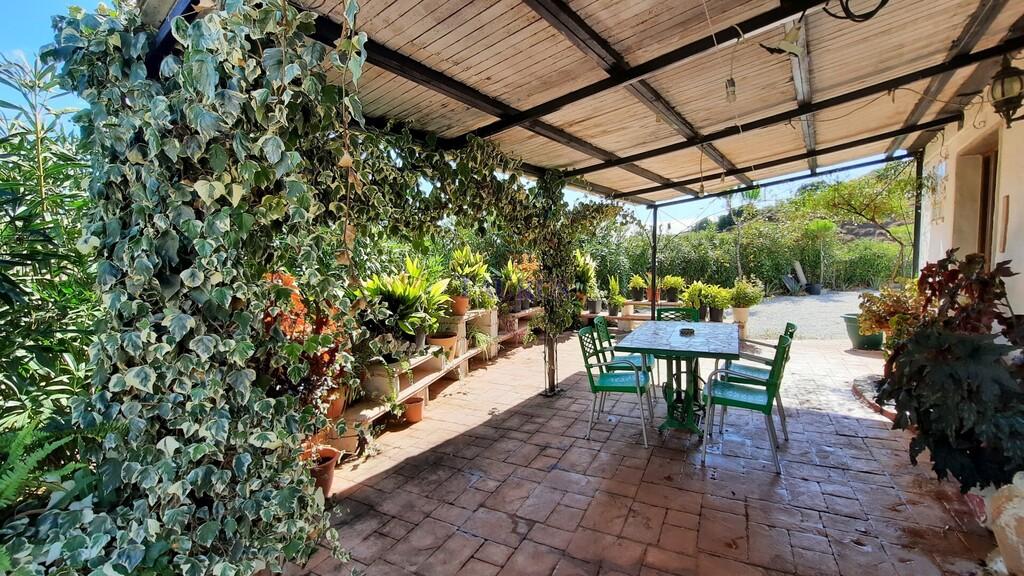 Villa for Sale in Sedella