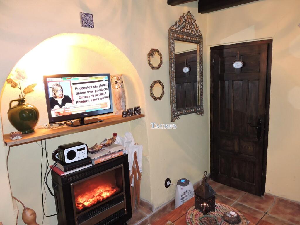 House for Sale in Árchez