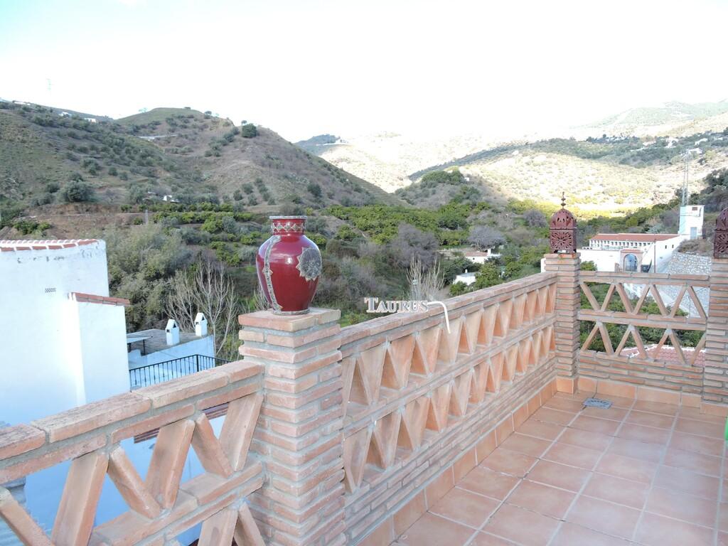 House for Sale in Árchez