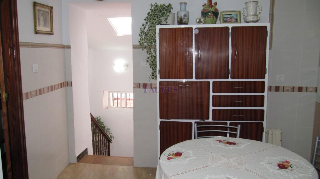 House for Sale in Sayalonga