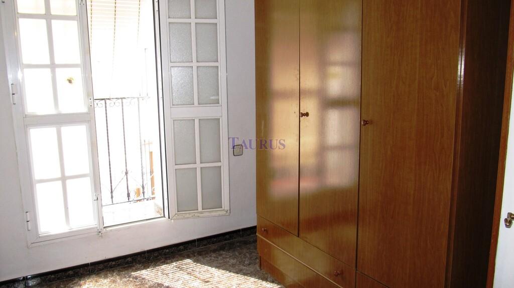 House for Sale in Sayalonga