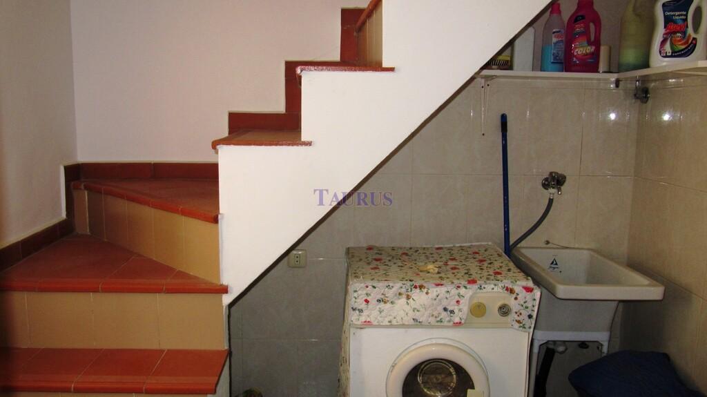 House for Sale in Sayalonga