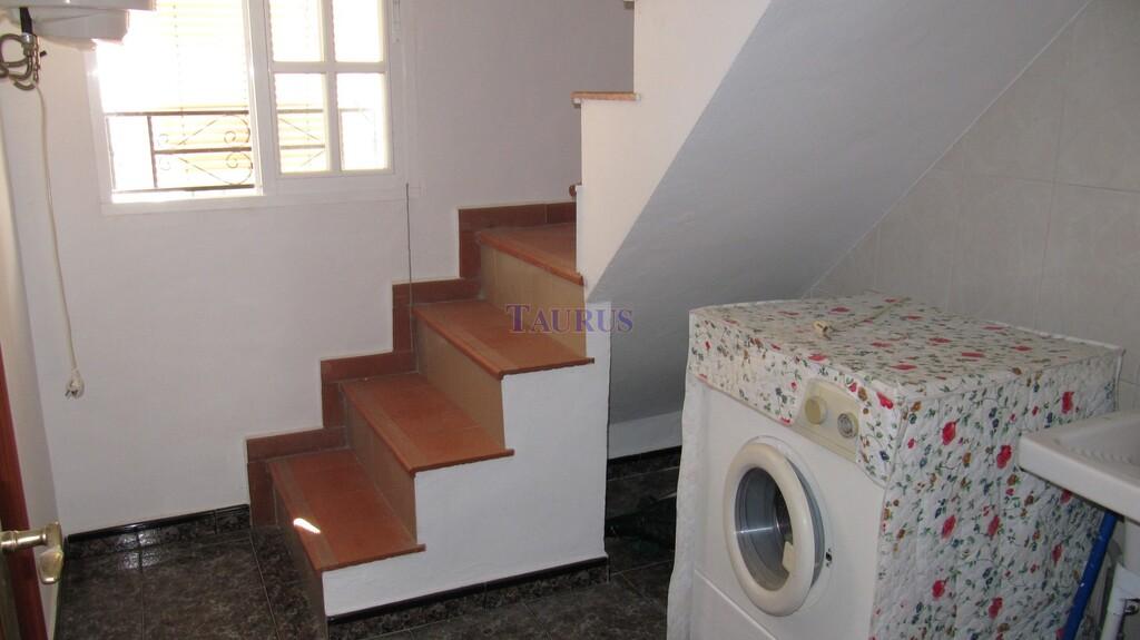 House for Sale in Sayalonga