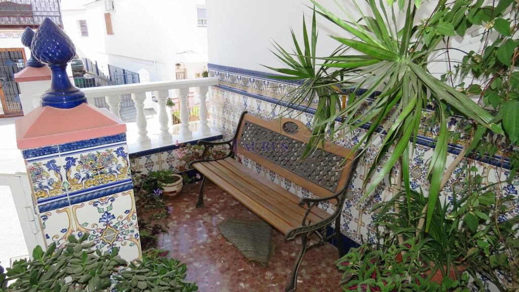 House for Sale in Canillas de Albaida