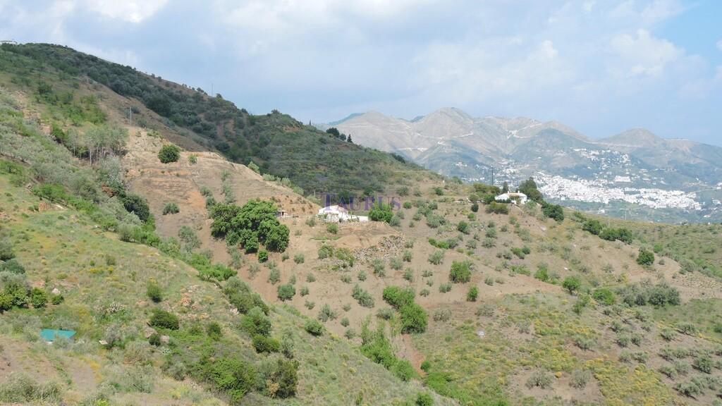 Country Property for Sale in Canillas de Albaida