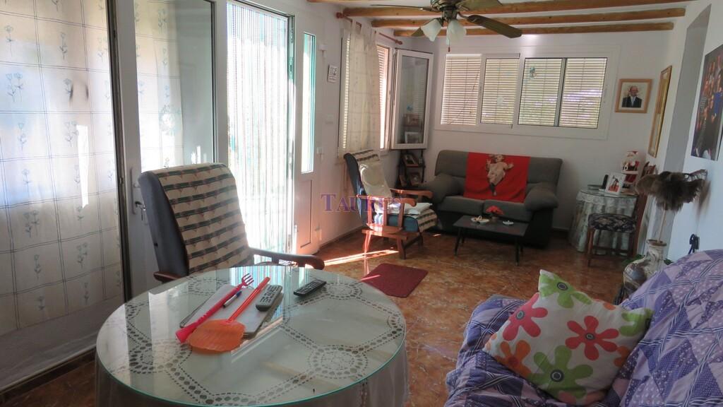 Villa for Sale in Cómpeta