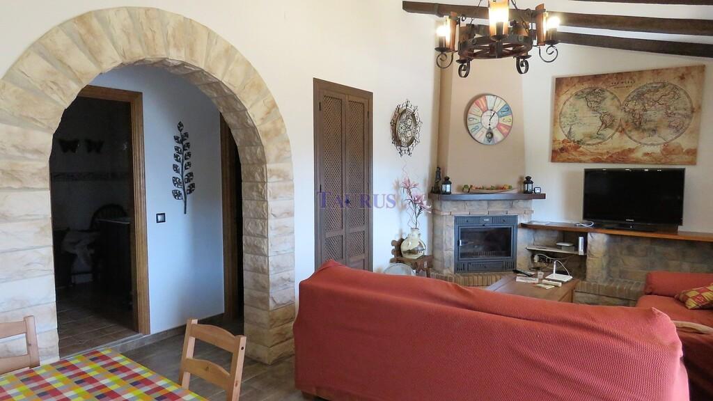 Country Property for Sale in Cómpeta