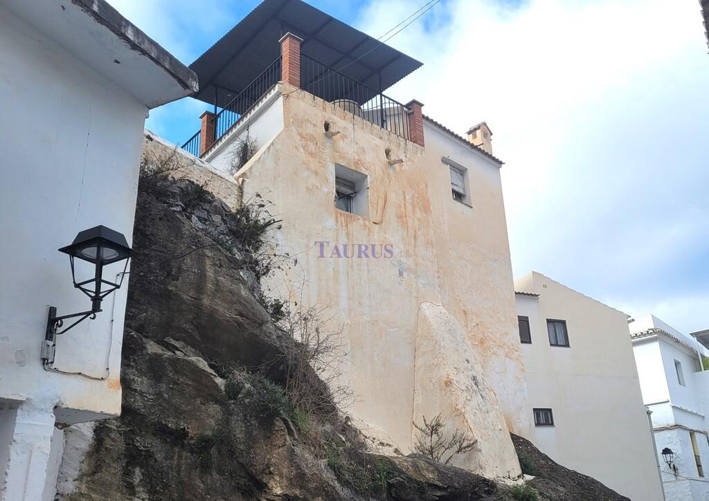Casa en Venta en Cómpeta