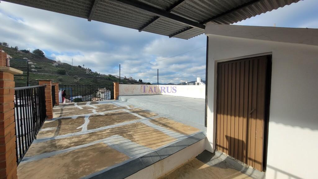 Casa en Venta en Cómpeta