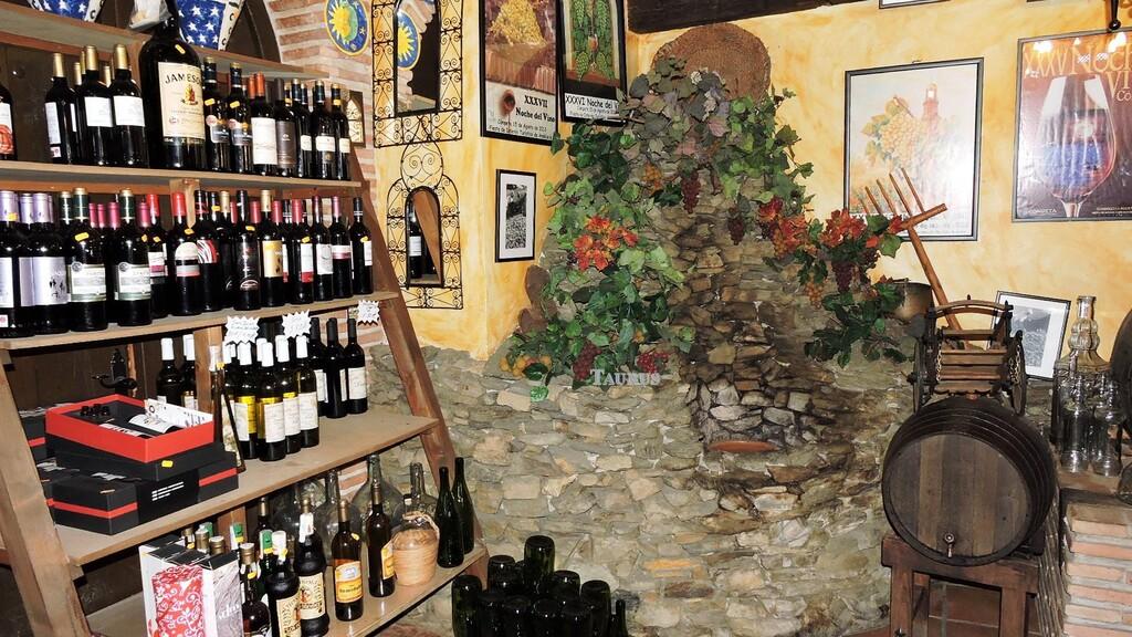 Premise for Sale in Cómpeta