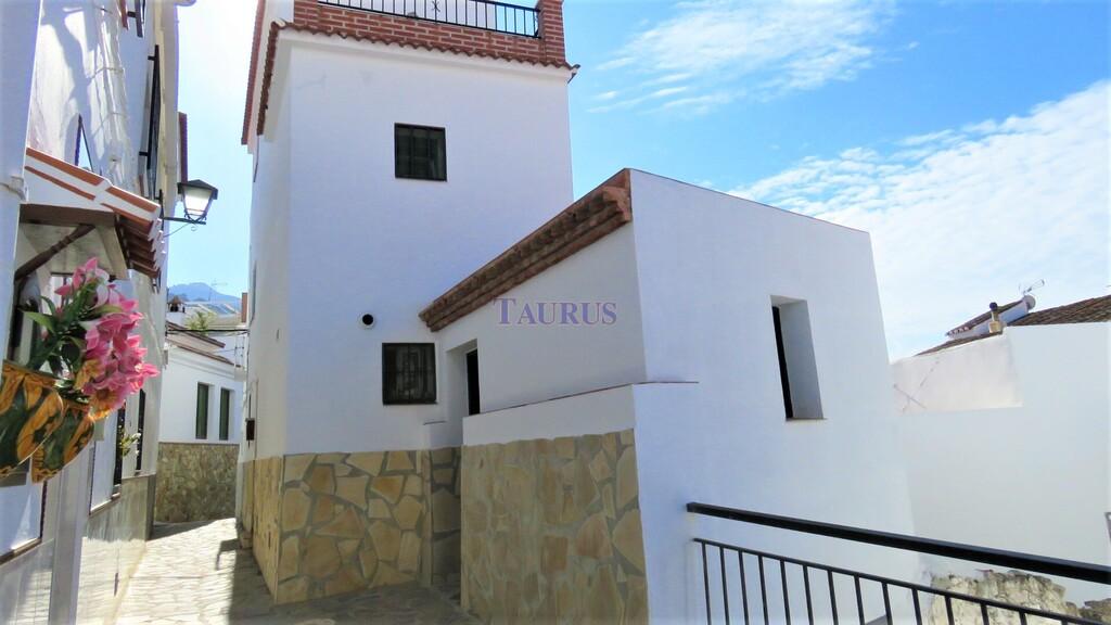 Casa en Venta en Canillas de Albaida